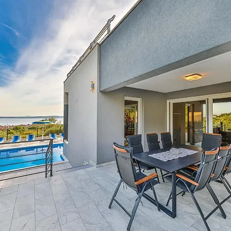 Intimate Secluded Luxury Cambello, Gorgeous Sea View In Croatia Villa