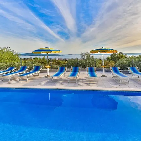 Intimate Secluded Luxury Cambello, Gorgeous Sea View In Croatia * Kaštel Kambelovac