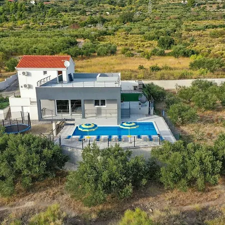 Intimate Secluded Luxury Cambello, Gorgeous Sea View In Croatia Villa